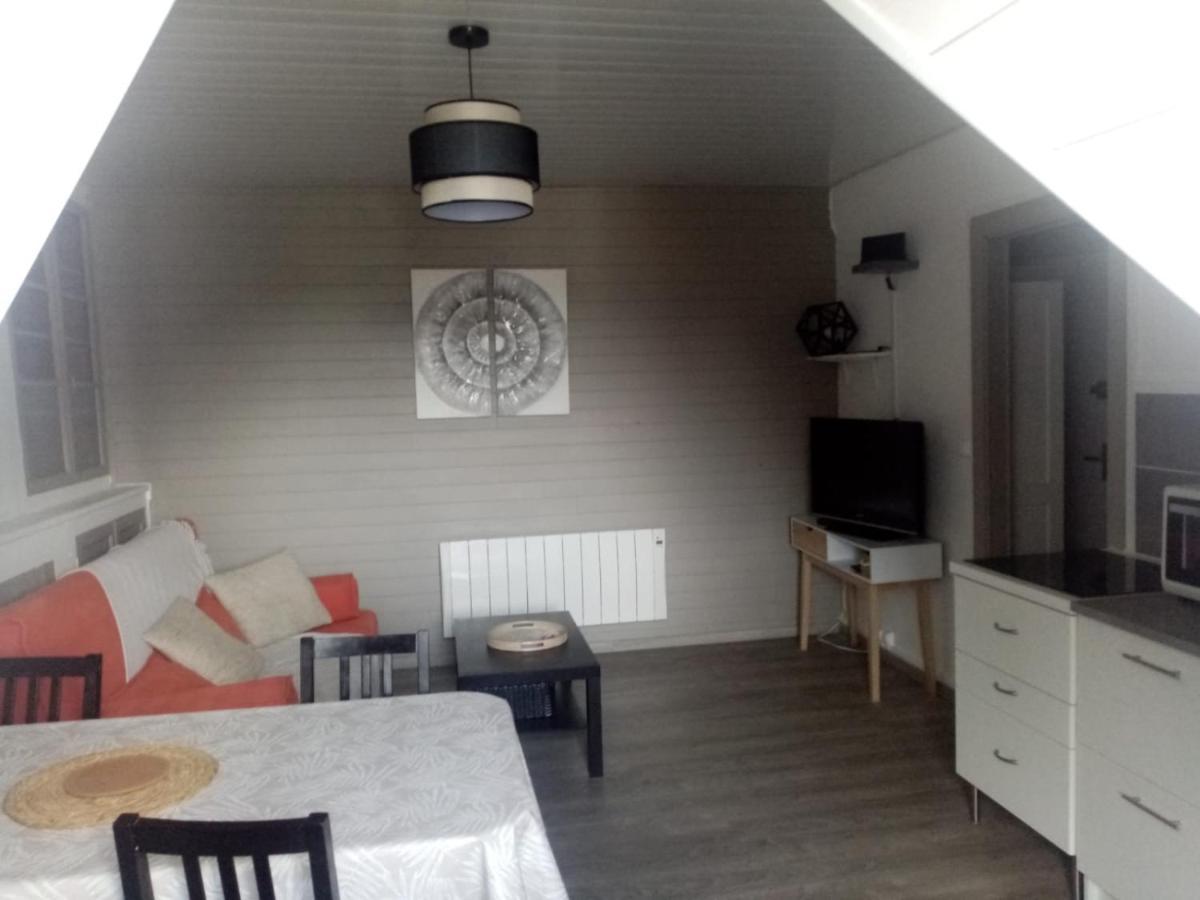 Charmant Appartement Au Centre De บาญเญอ-เดอ-บีกอร์ ภายนอก รูปภาพ